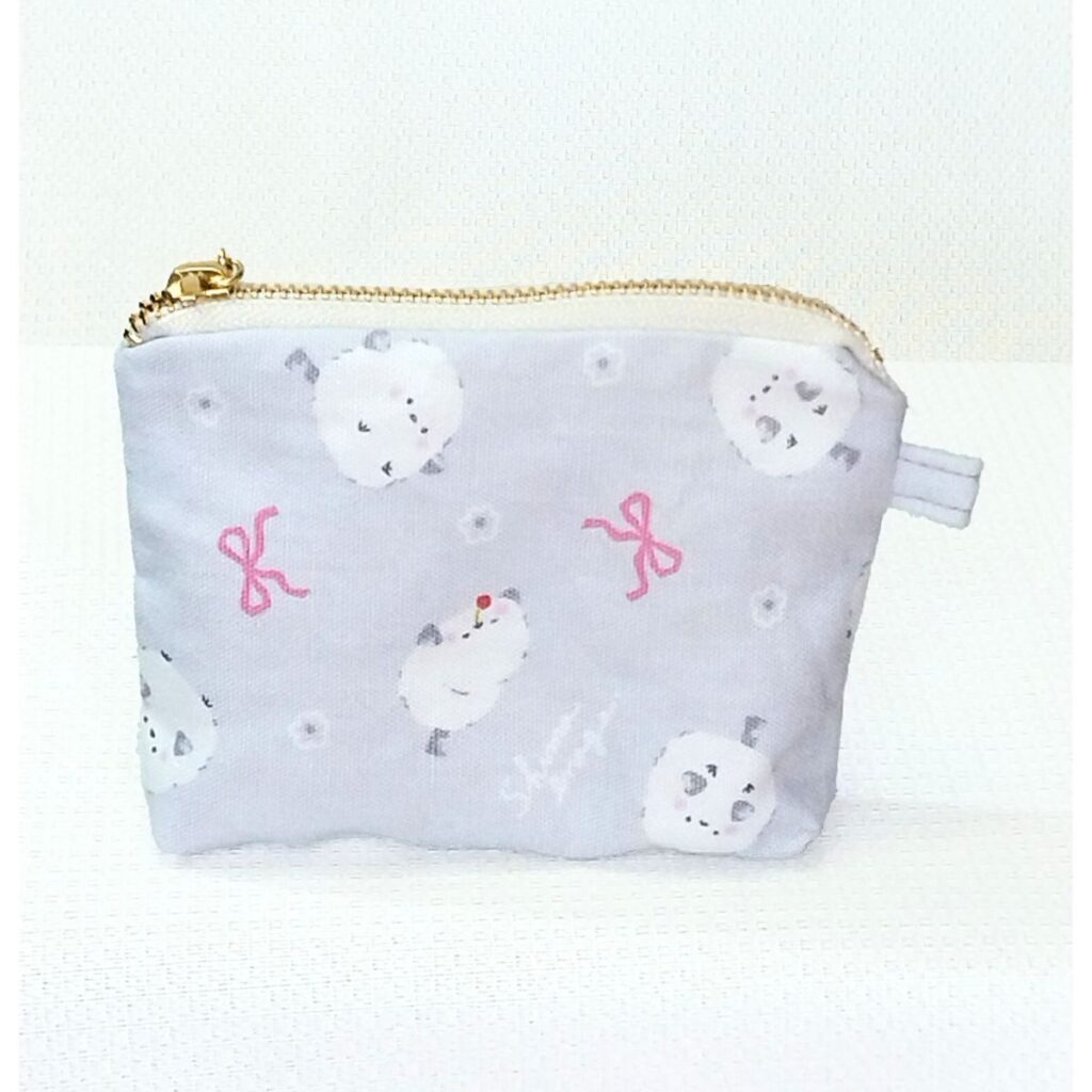 12cmのファスナーポーチのシマエナガ柄